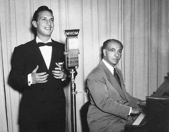 Michelangelo Verso singing at Radio station WHOM of New York