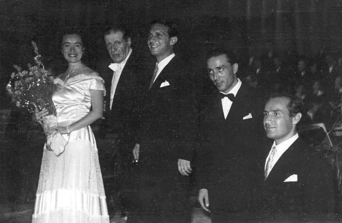 The soloists together with the conductor Andrea Morosini